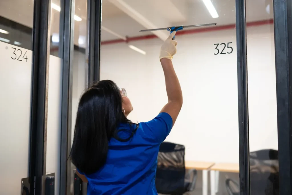 residential and commercial cleaning